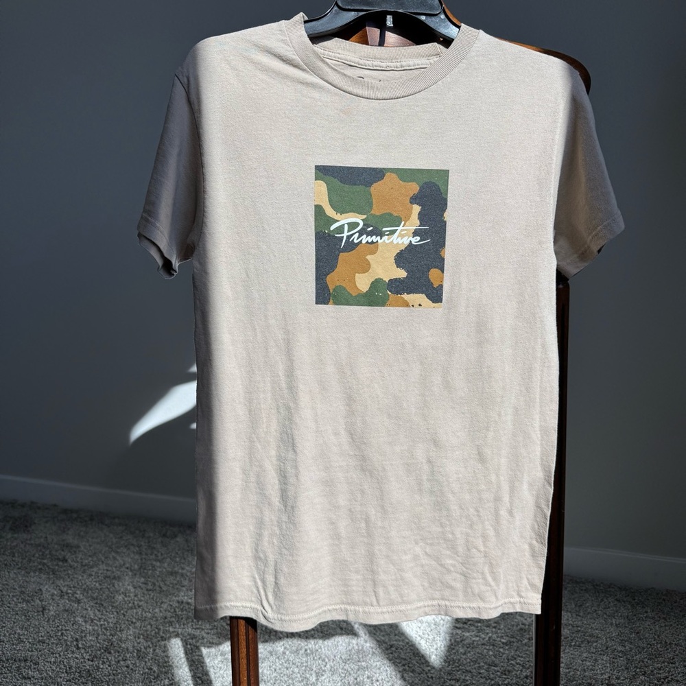 Primitive Camo Box Logo Graphic Tee Beige Men’s Small ColorbloK Y2K Grunge